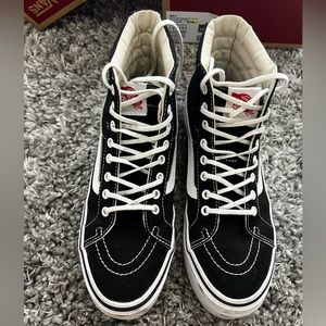 VANS - PLATFORM SKI-Hi8